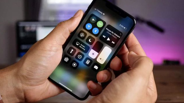 鼓楼苹果手机维修分享iPhone 12信号差怎么办 